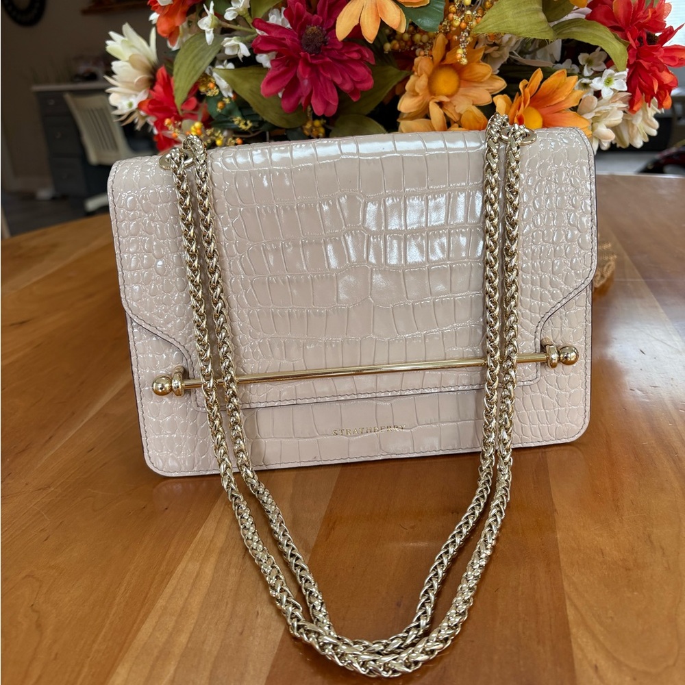 Strathberry oat croc embossed east west medium crossbody purse VGUC gold